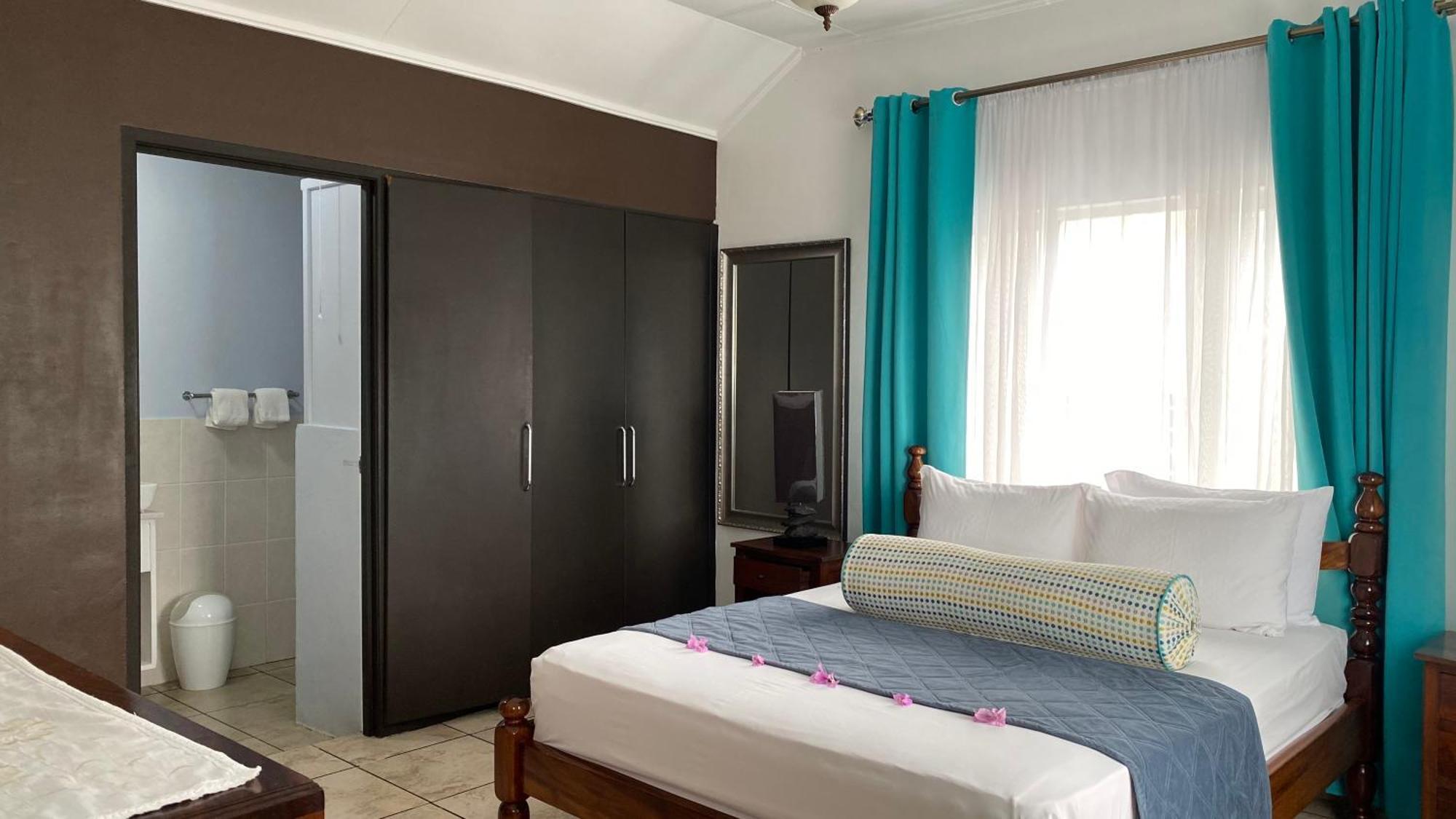 Stephna Residence Anse Boileau エクステリア 写真